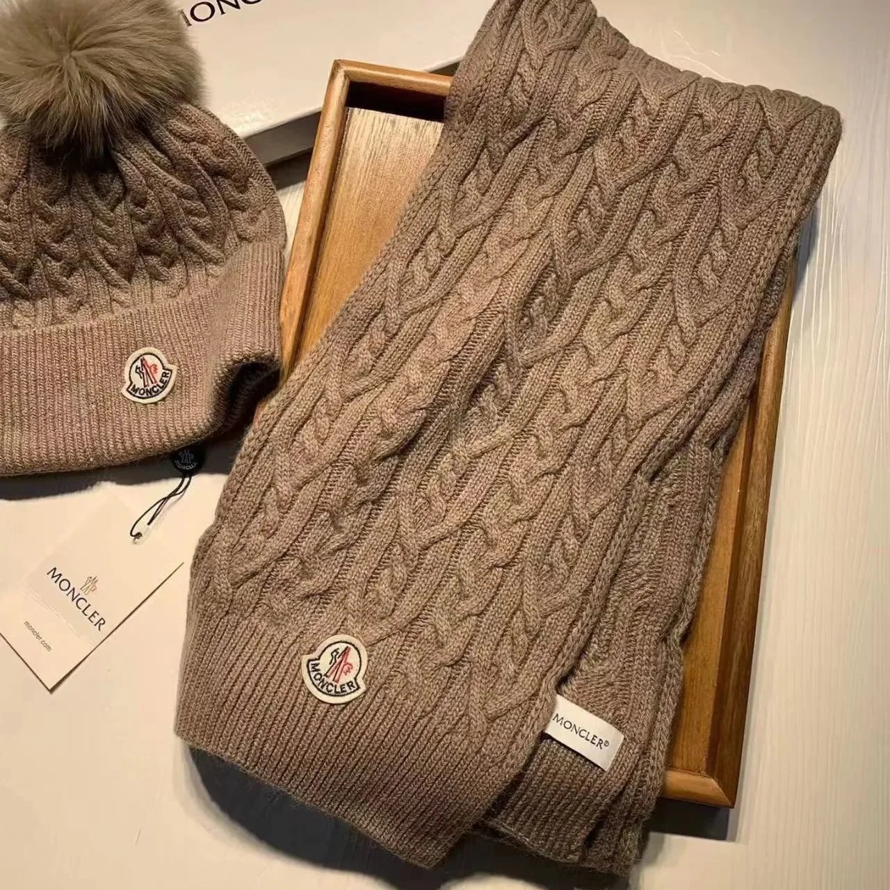 Moncler Knitted beanie, scarf and gloves set image 9