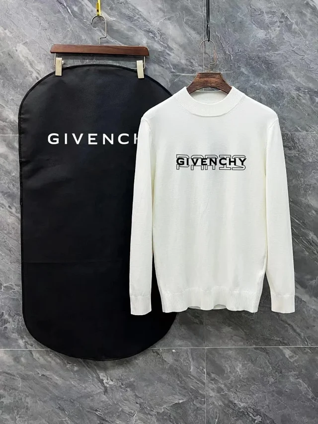 Givenchy Knitwear Logo Mock-Neck Sweater product detail image 7