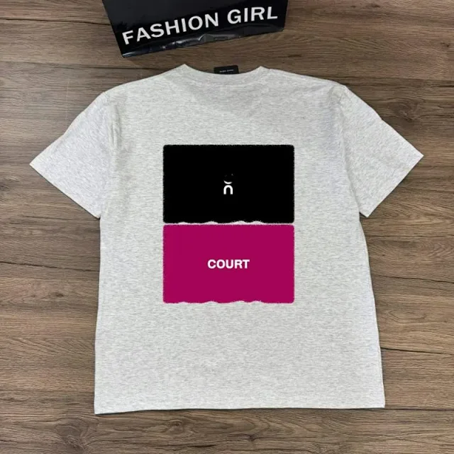 On T-Shirts Court Graphic T-Shirt product detail image 5