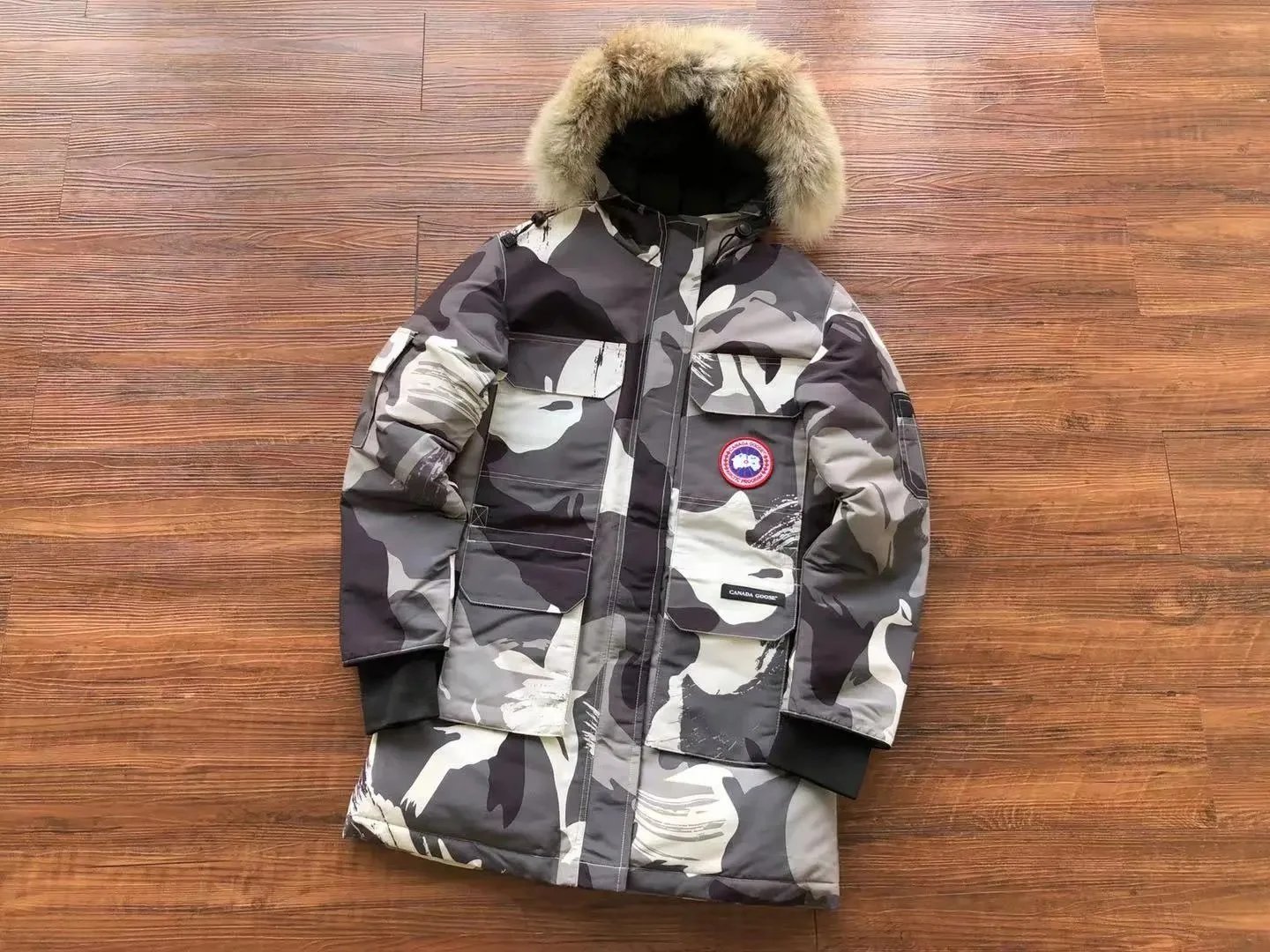 Canada Goose Down Jackets Fur-Trim Hooded Parka image 14