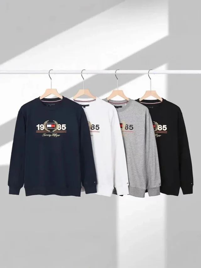 Tommy Hilfiger Hoodies & Sweatshirts Logo and product detail image 5