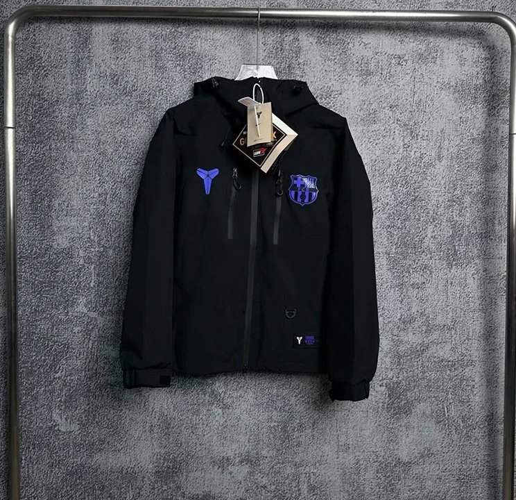 Arc'teryx Jackets Hooded zip-up shell jacket — X 01 Ba S Kobe Bryant Jackets