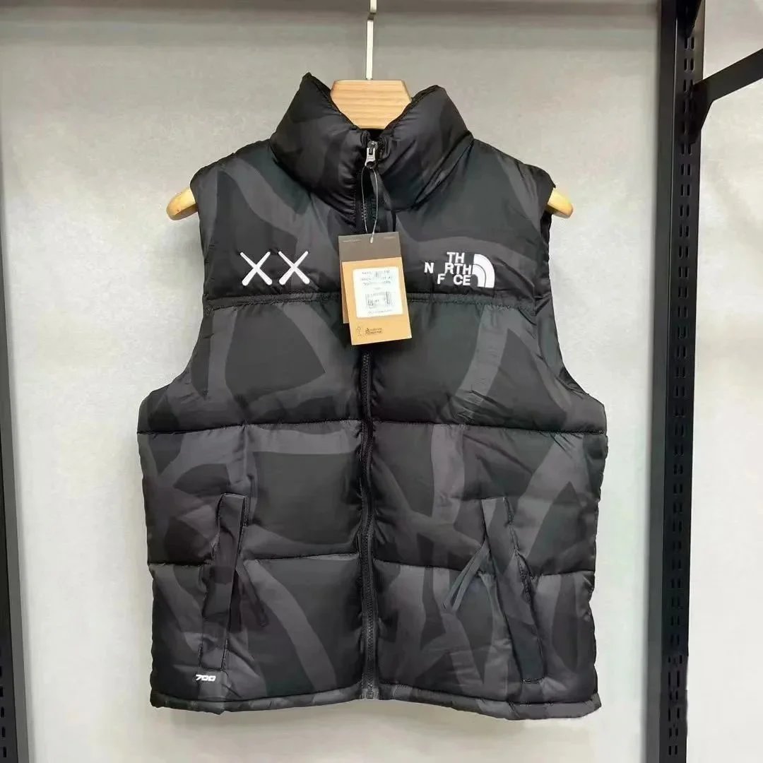 The North Face Down Jackets 700-fill color-block puffer jacket — Vest-1