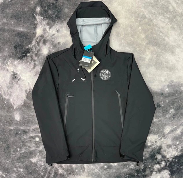 Arc'teryx Jackets Hooded zip-up shell jacket — Y 06 Flying Paris hard shell rubber black