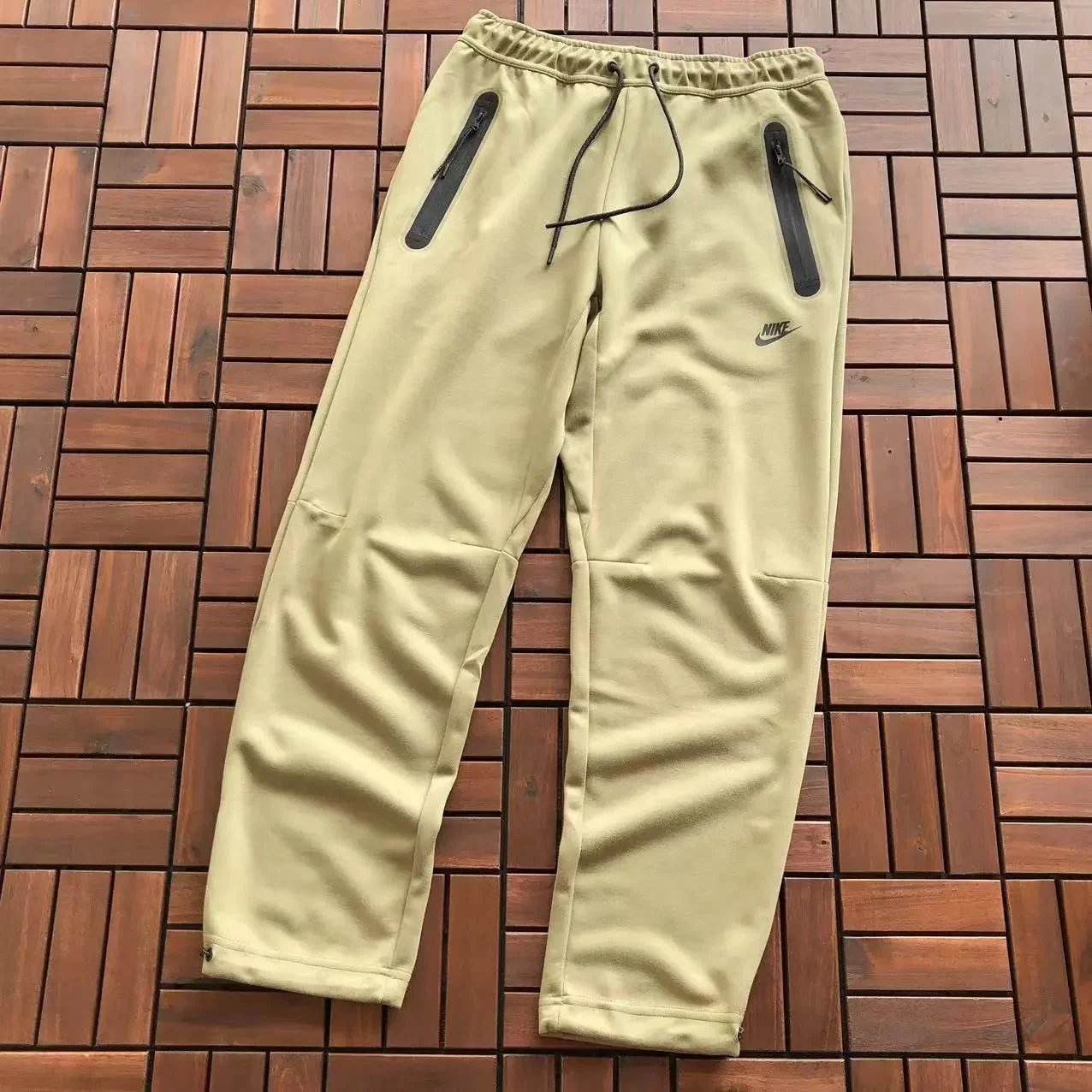 Nike Trousers Elastic-waist jogger image 14