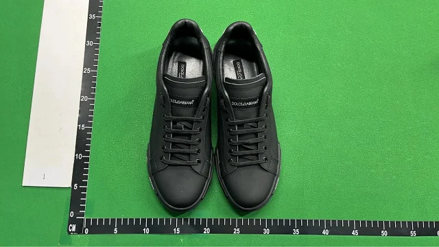 Unbranded Sneakers Low-Top Lace-Up with Metallic Gold Heel Accents product detail image 5