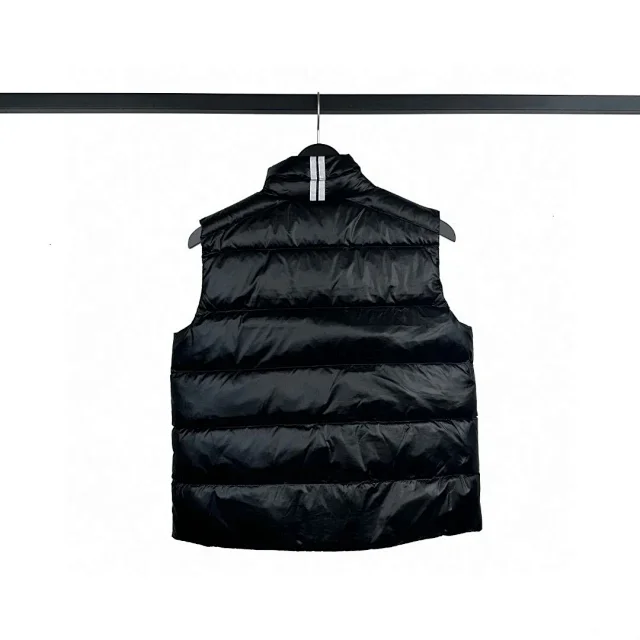 Canada Goose Vests Arctic Program Puffer Vest product detail image 6