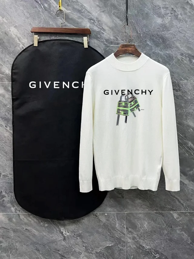 Givenchy Knitwear Logo Mock-Neck Sweater product detail image 5