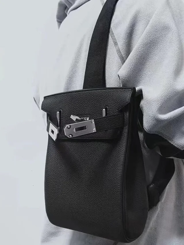 Hermès Crossbody Bags Kelly-style buckle closure, pebbled leather, wide strap product detail image 13