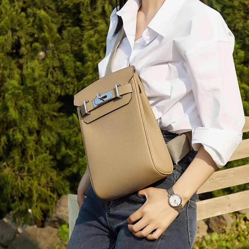 Hermès Crossbody Bags Kelly-style buckle closure, pebbled leather, wide strap image 4