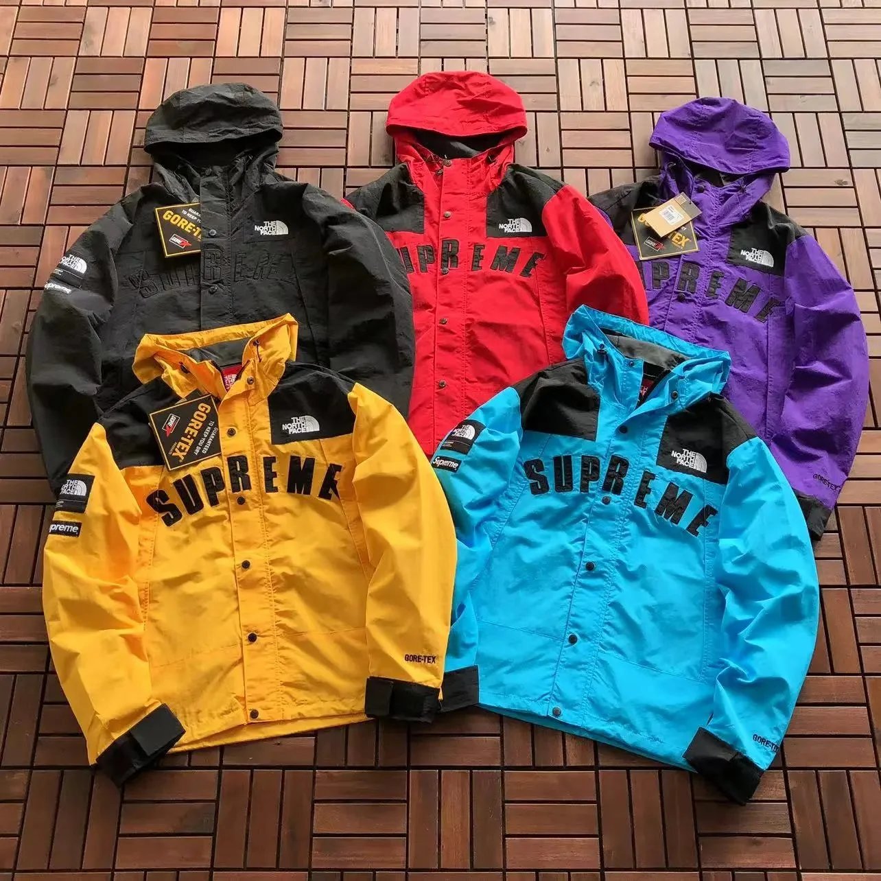 Puma Jackets Hooded color-block football jacket image 15