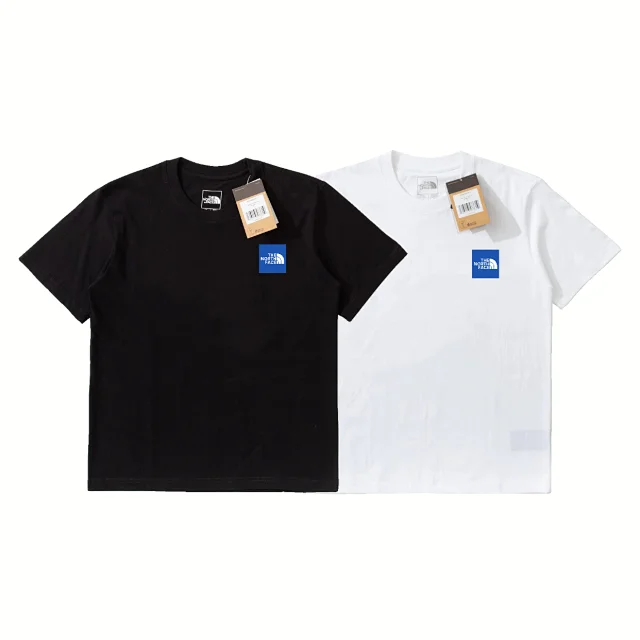 The North Face T-Shirts Short-Sleeve Logo Graphic T-Shirt product detail image 2