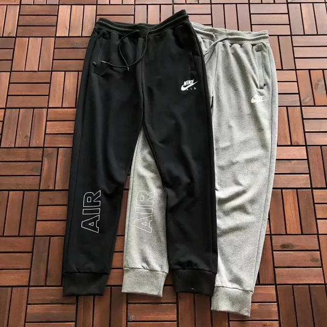 Nike Trousers Elastic-waist jogger product detail image 3