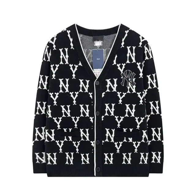 MLB Knitwear Button-Front V-Neck Knit Cardigan product detail image 3