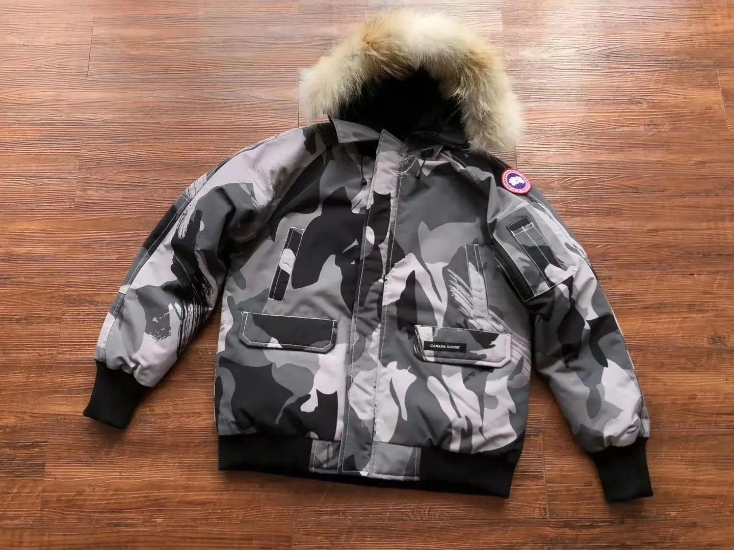 Canada Goose Down Jackets Fur-Trim Hooded Jacket image 7
