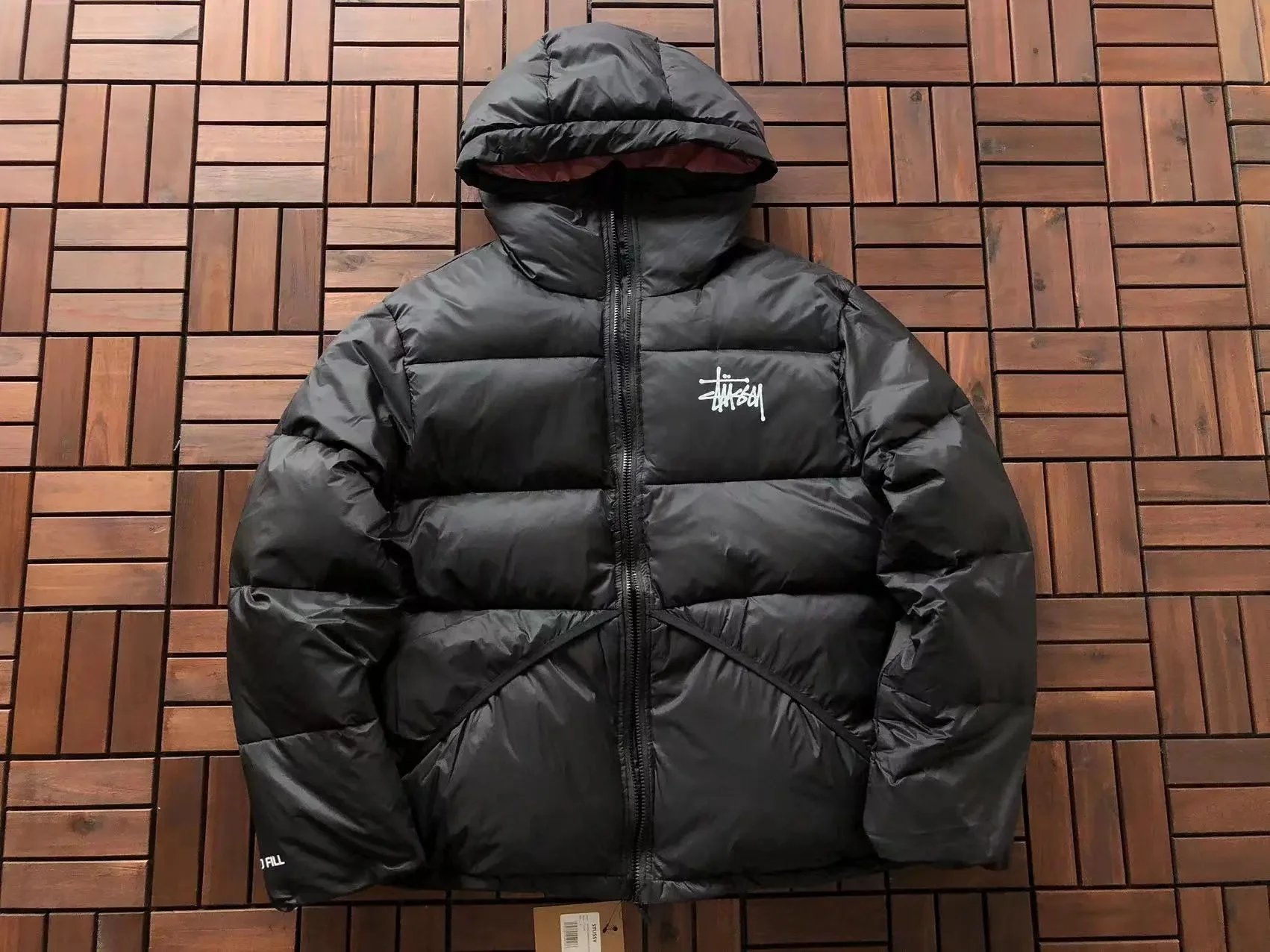 Patagonia Mixed fleece and puffer outerwear styles image 13