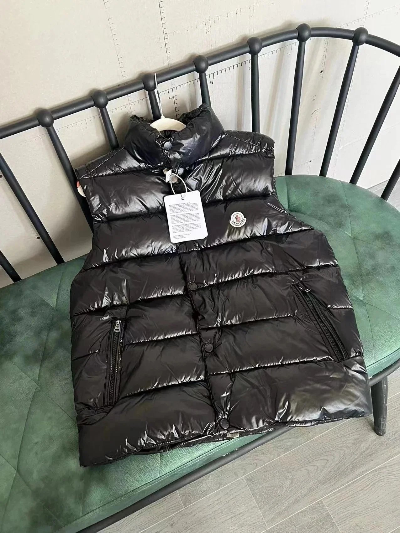 Moncler Vests Quilted puffer vest with detachable hood — Section 3-Black