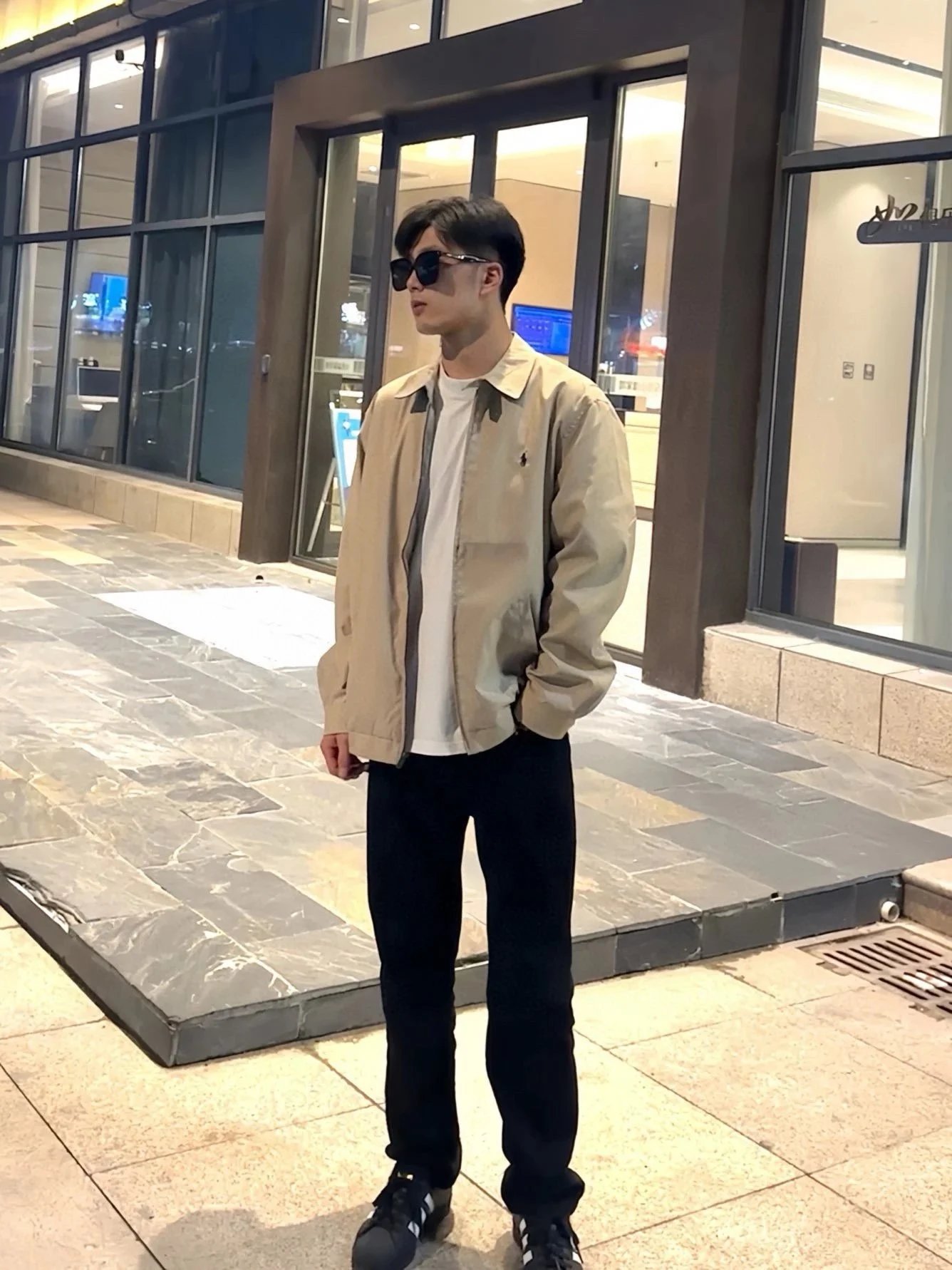 01