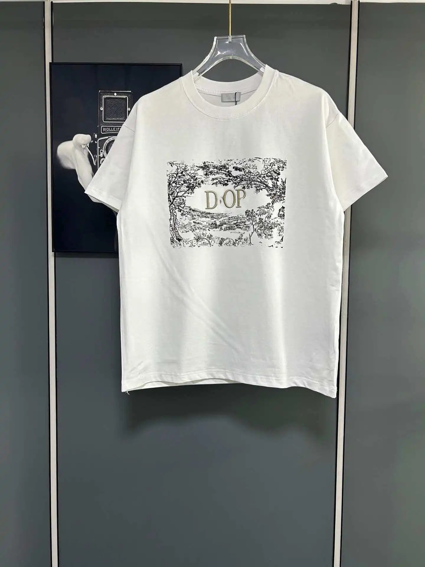 Unbranded T-Shirts Short-Sleeve Crew-Neck Graphic T-Shirt — 10 white