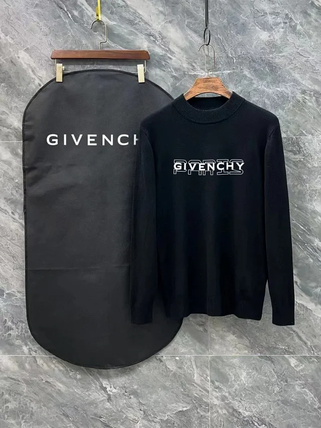 Givenchy Knitwear Logo Mock-Neck Sweater product detail image 8