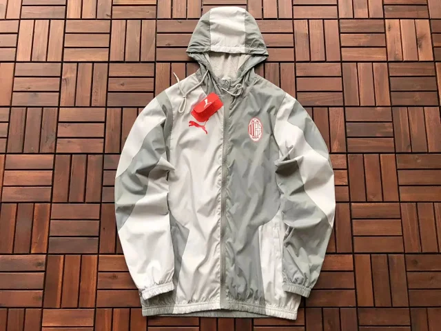 Puma Jackets Hooded color-block football jacket product detail image 5