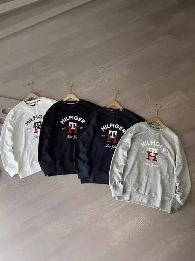 Tommy Hilfiger Hoodies & Sweatshirts Logo and product detail image 6