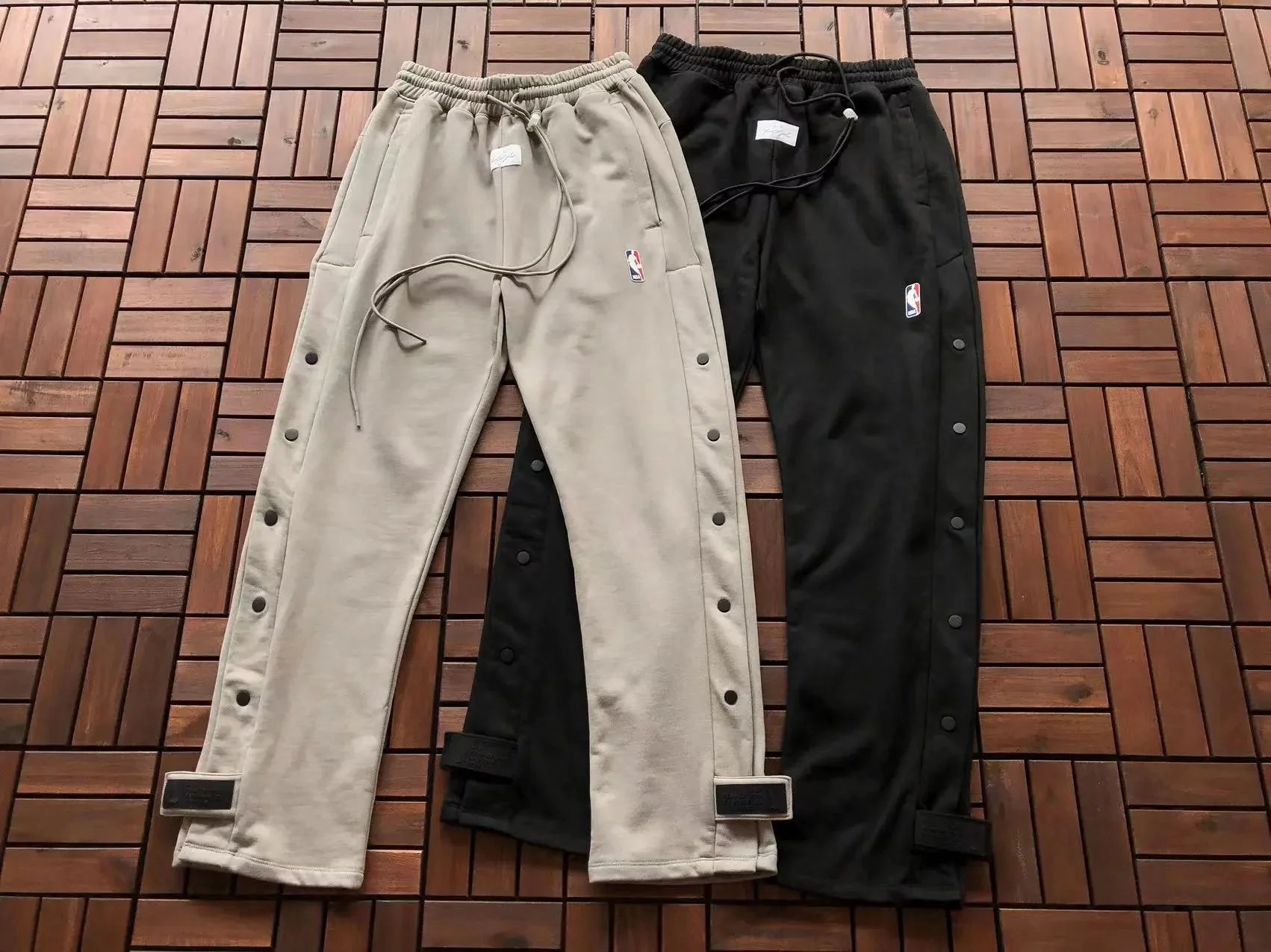 Nike Trousers Elastic-waist jogger image 9