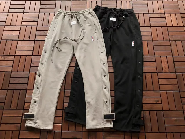 Nike Trousers Elastic-waist jogger product detail image 9
