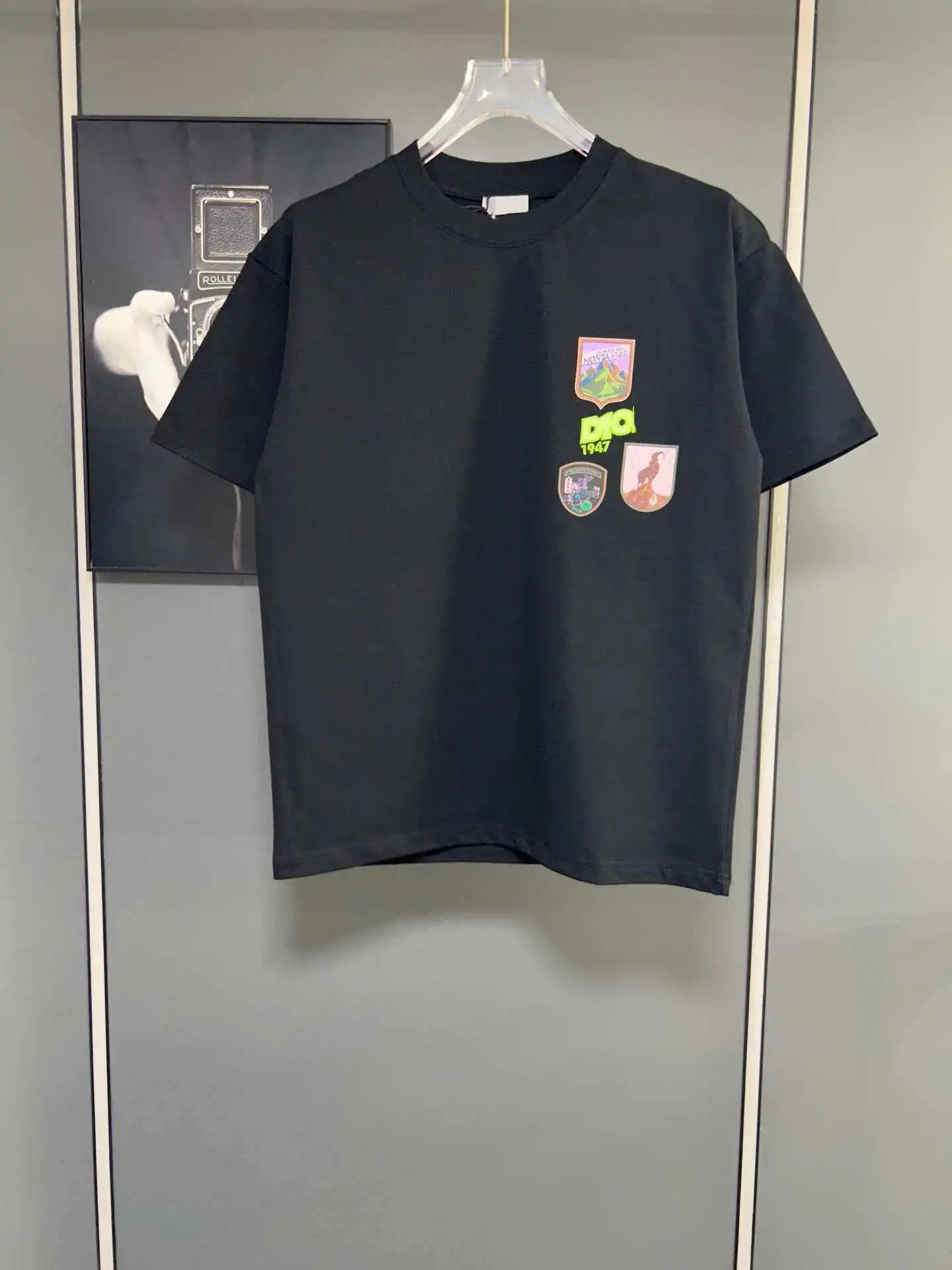 Unbranded T-Shirts Short-Sleeve Crew-Neck Graphic T-Shirt — 11 black