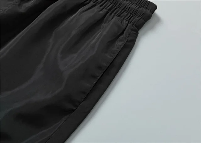 Louis Vuitton Shorts Elastic-Waist Drawstring Monogram Print product detail image 4