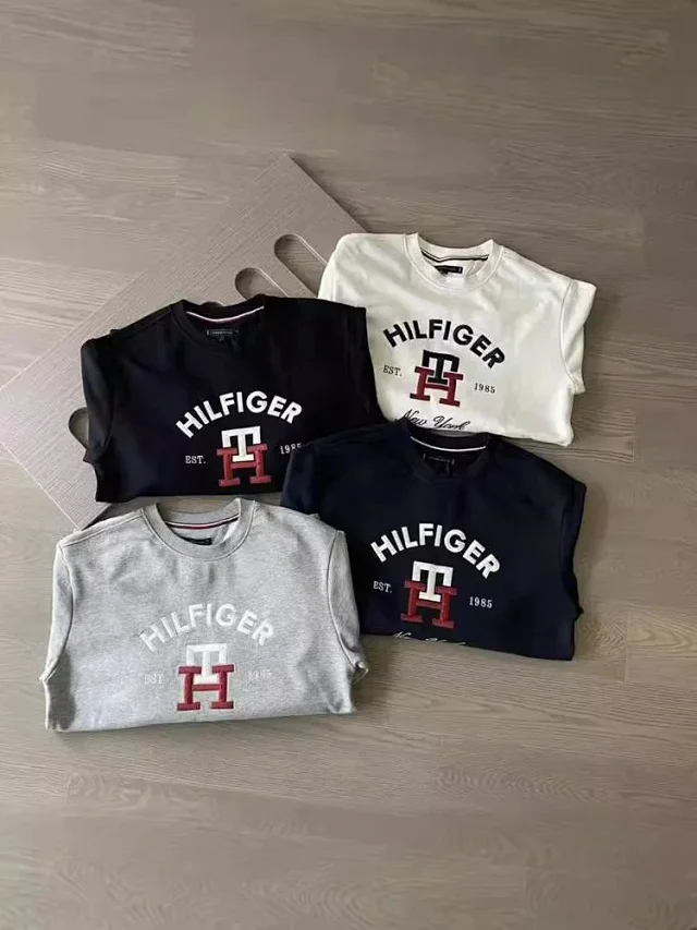 Tommy Hilfiger Hoodies & Sweatshirts Logo and product detail image 7