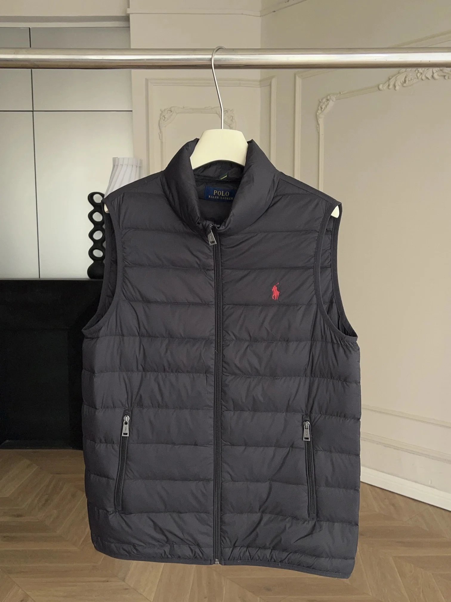 Burberry Down Jackets Quilted hooded puffer jacket — 37