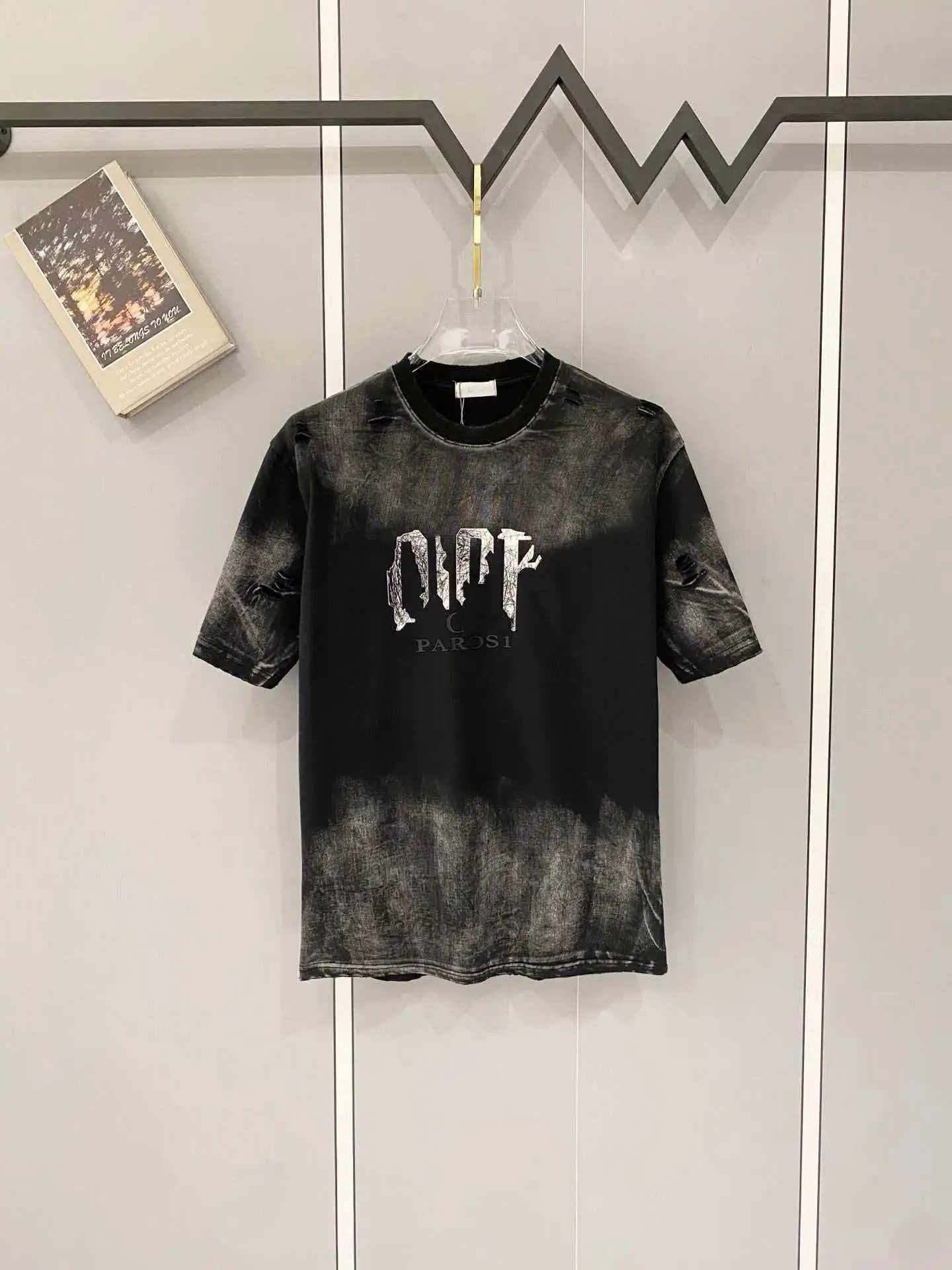 Unbranded T-Shirts Short-Sleeve Crew-Neck Graphic T-Shirt — 21 black
