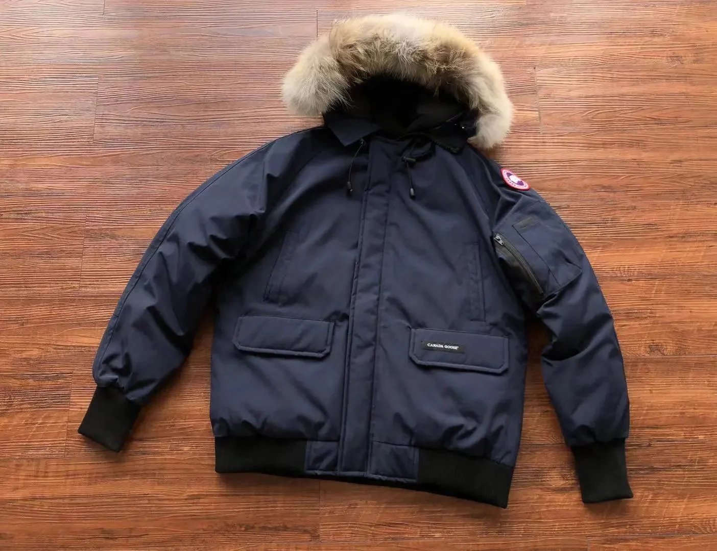 Canada Goose Down Jackets Fur-Trim Hooded Jacket — 32