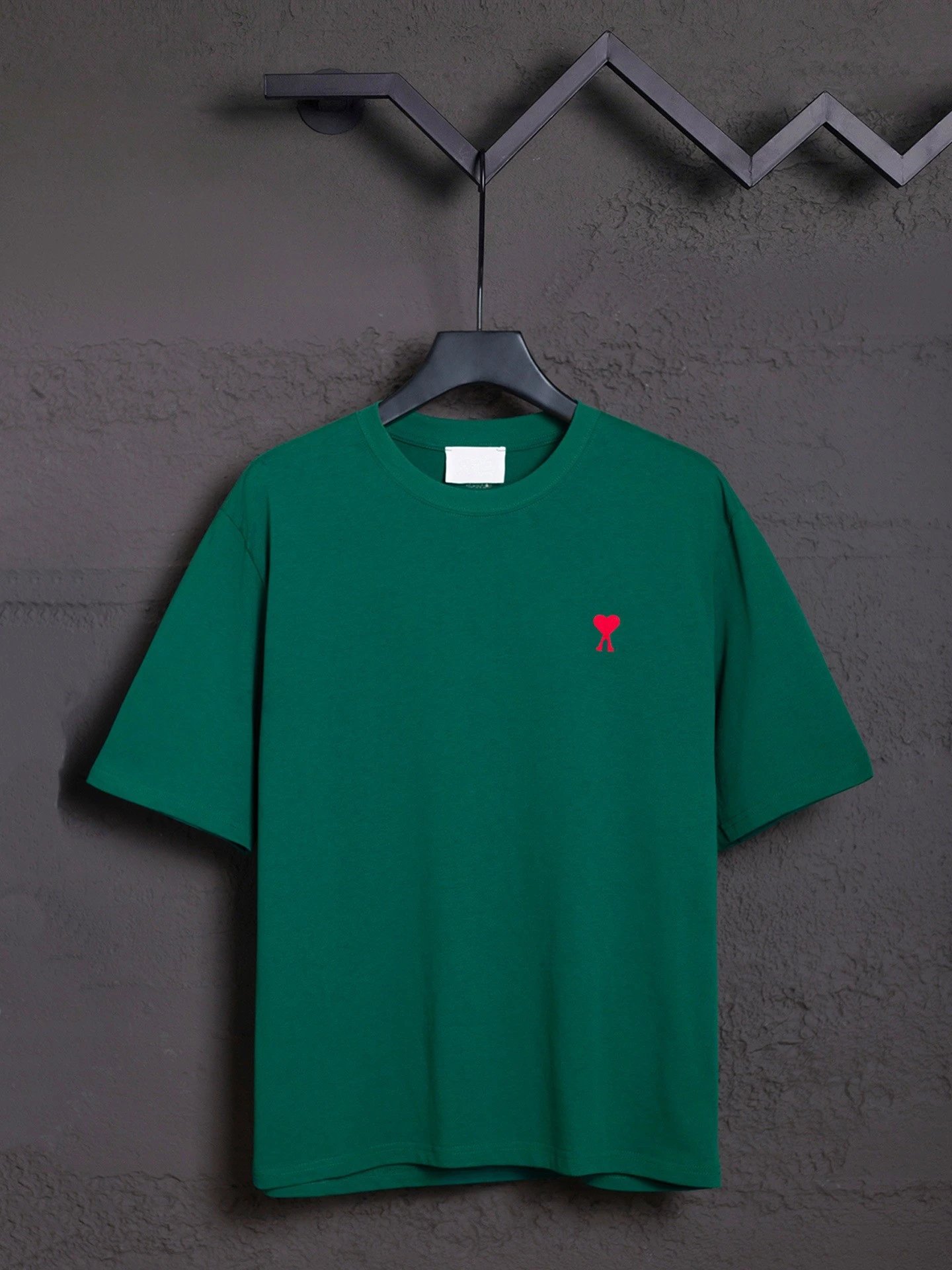 AMI Paris T-Shirts MQ605 Embroidered de Cœur Logo Crewneck T-Shirt — 603 Green