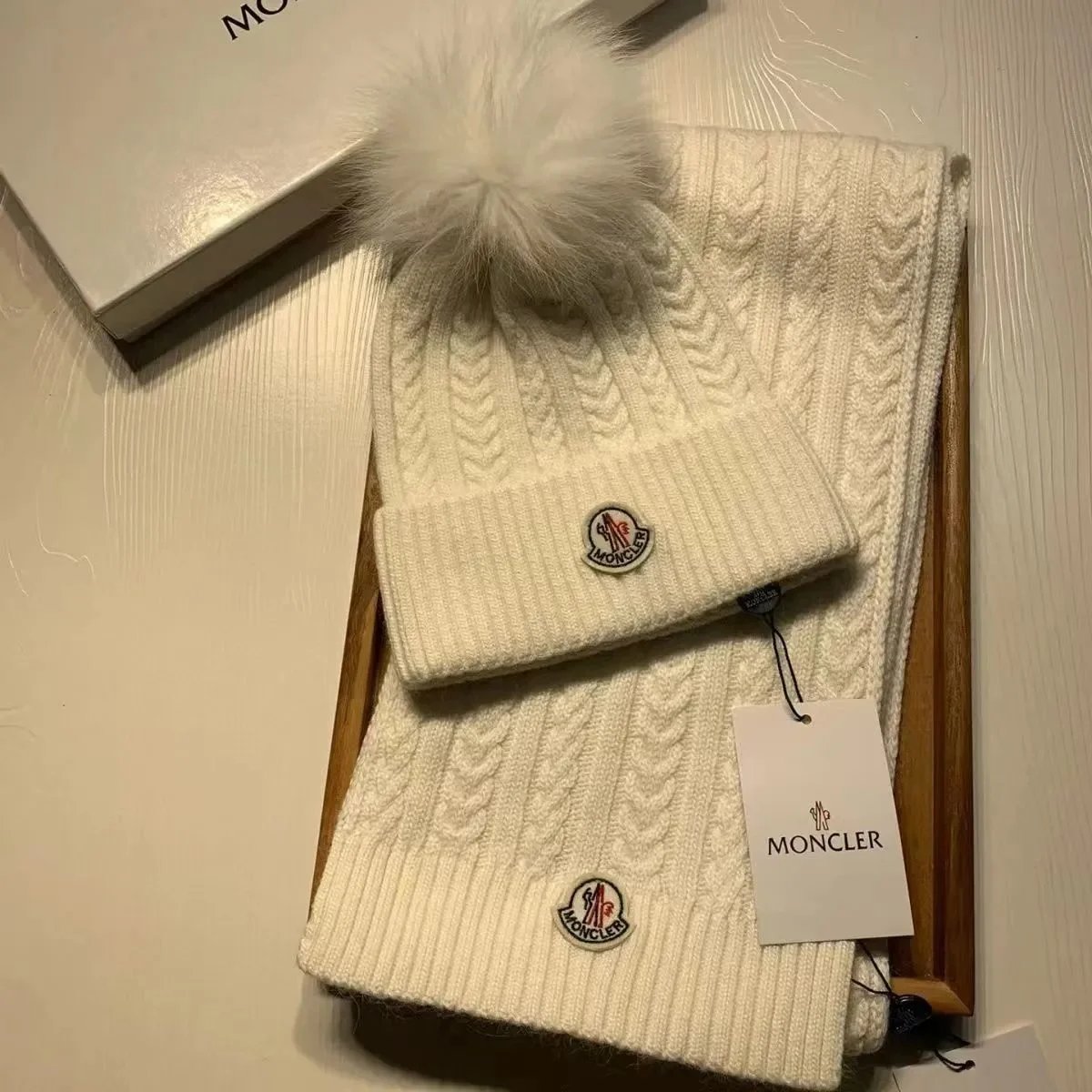 Moncler Knitted beanie, scarf and gloves set image 13