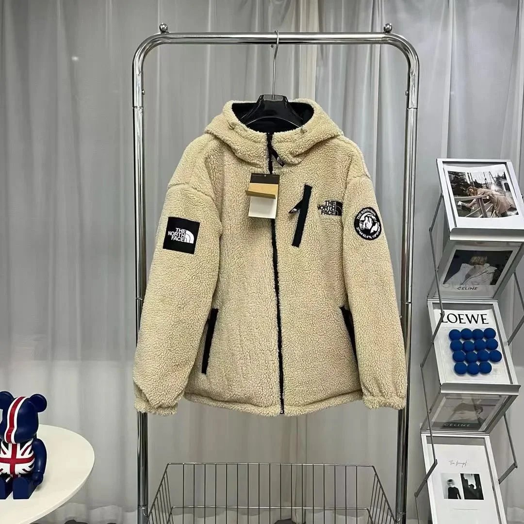 The North Face Jackets Sherpa fleece zip-up jacket — 32