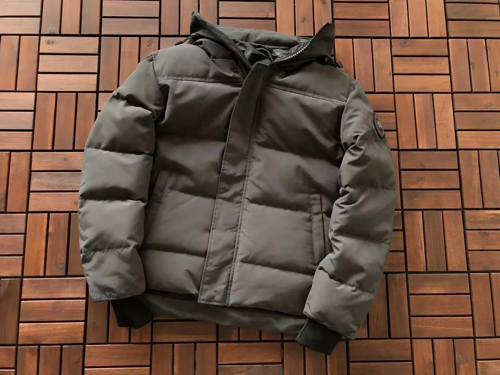 Canada Goose Down Jackets Fur-Trim Hooded Jacket — 08