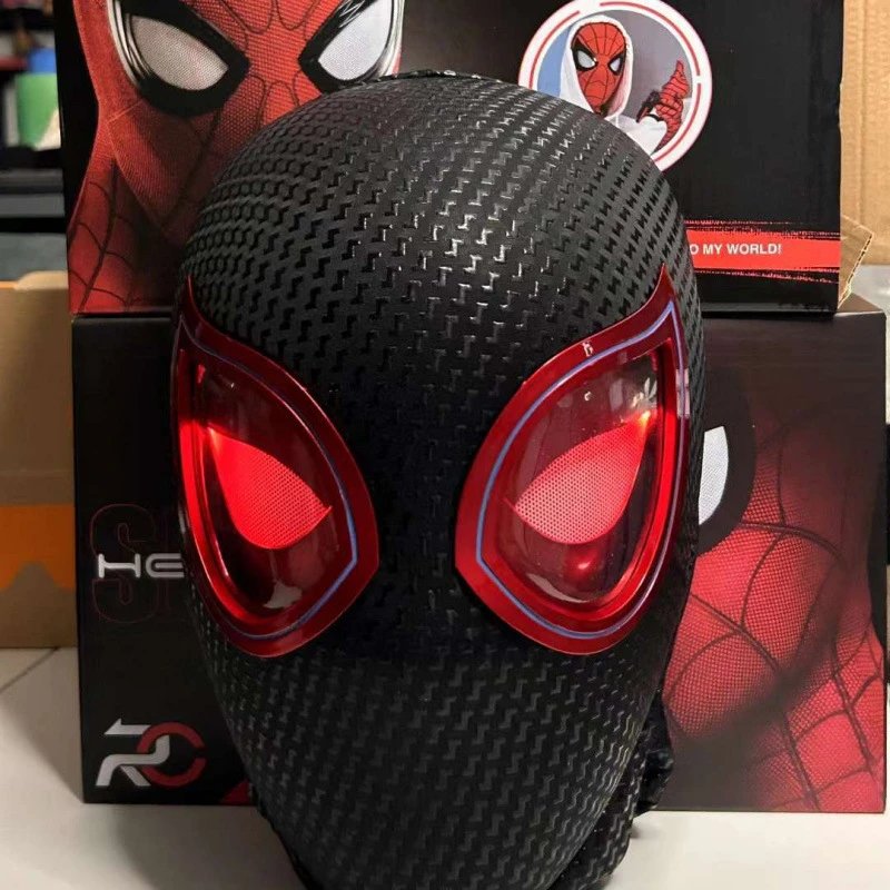 Spider-Man Uncategorized Electronic Movable-Eye Costume Mask image 2
