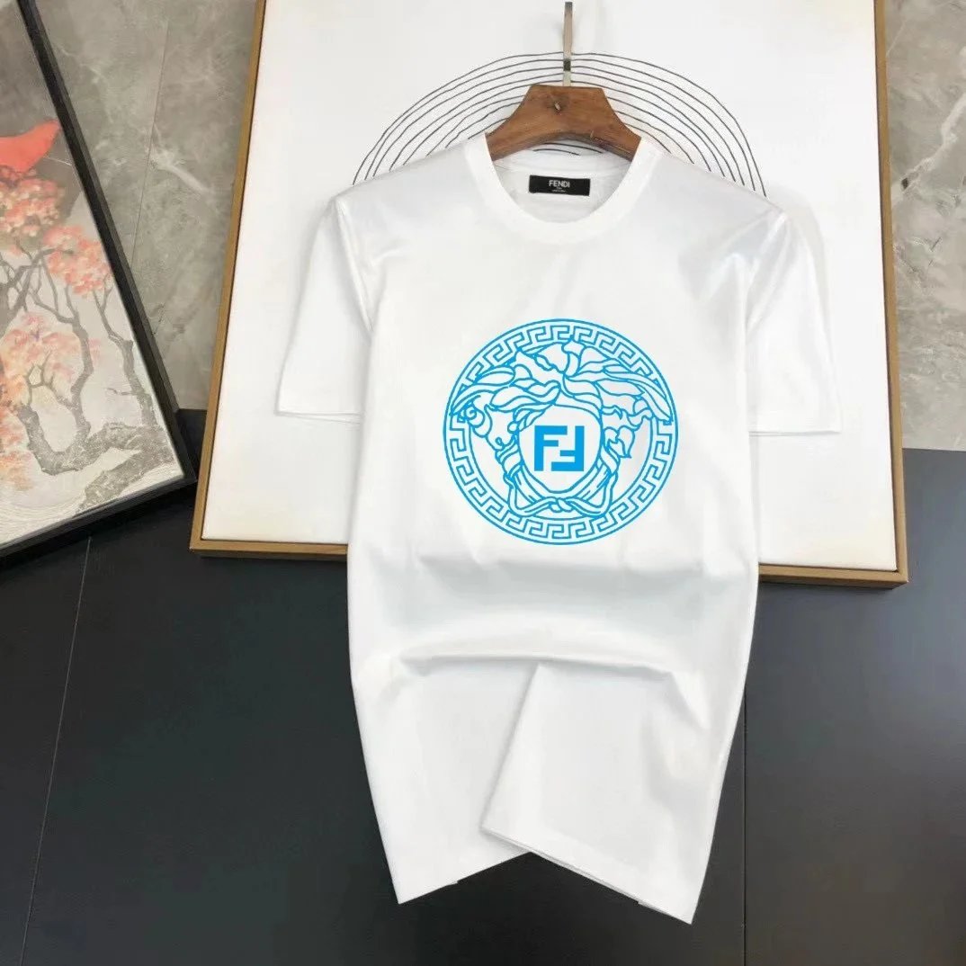 Fendi T-Shirts Short-Sleeve Logo Graphic T-Shirt — 28