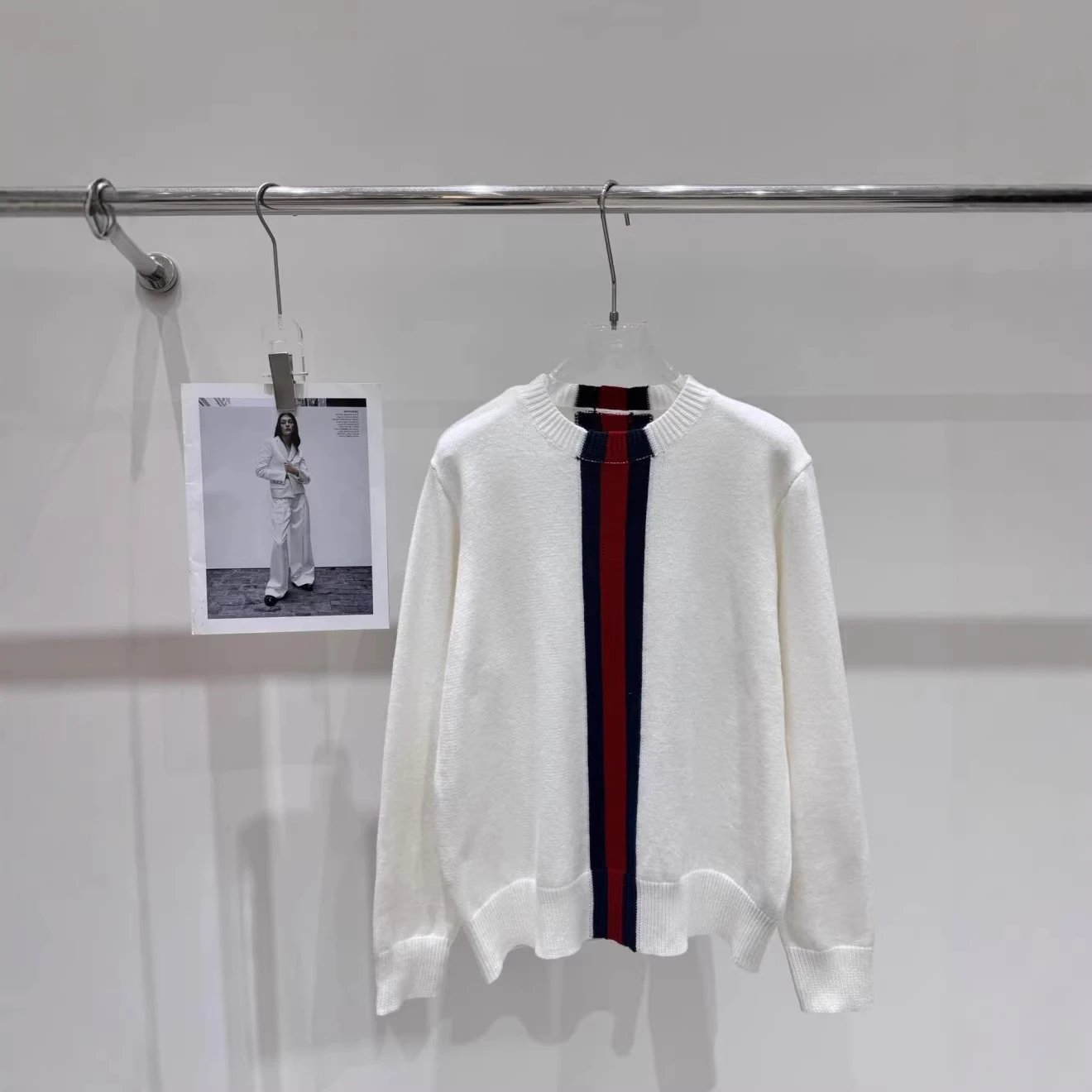 Unbranded Knitwear Crew Neck Knit Sweater with Contrast Center Stripe image 3