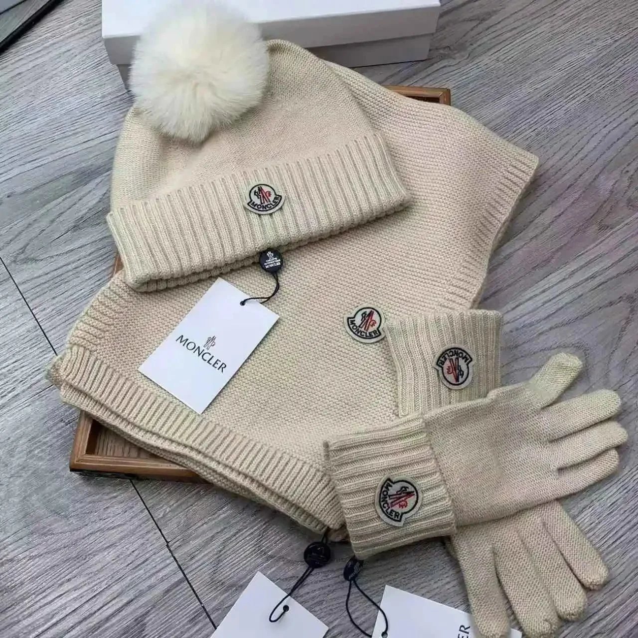Moncler Knitted beanie, scarf and gloves set — 10