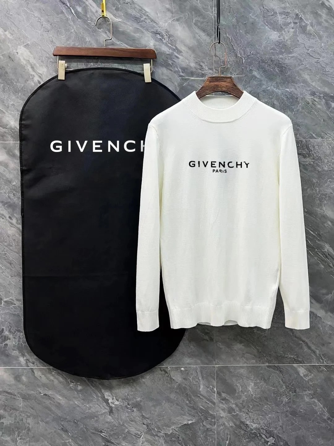 Givenchy Paris Logo Knit Sweater Black - 2