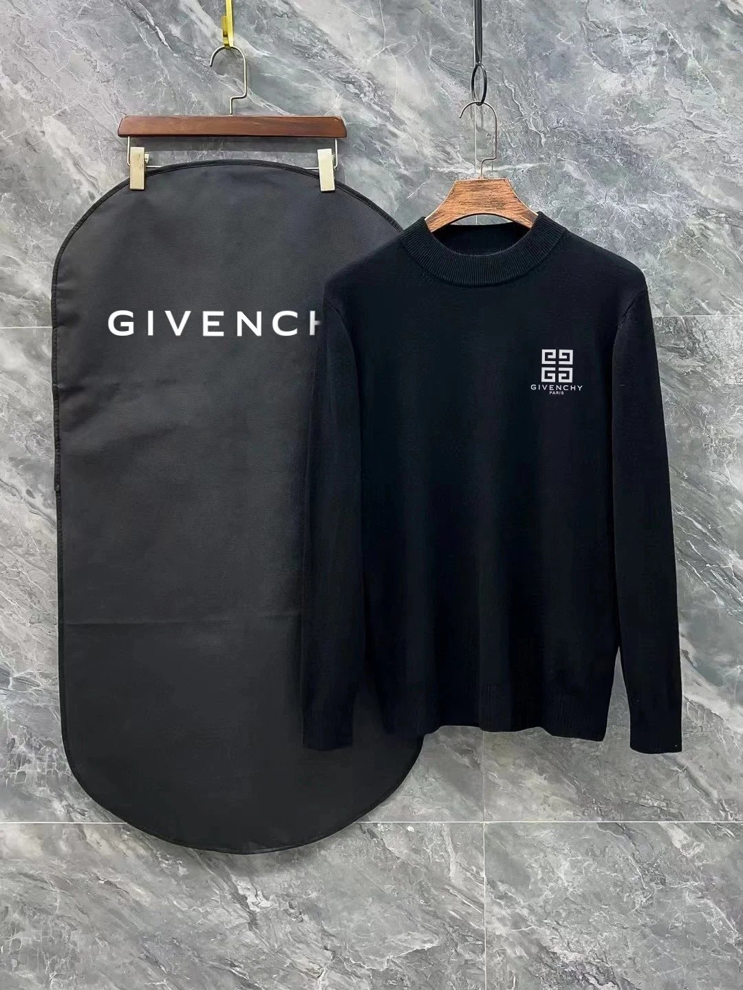 Givenchy Paris Logo Knit Sweater Black - 10