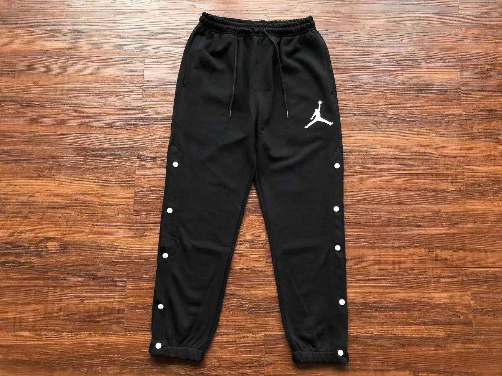 Burberry Jogger Pants — 01