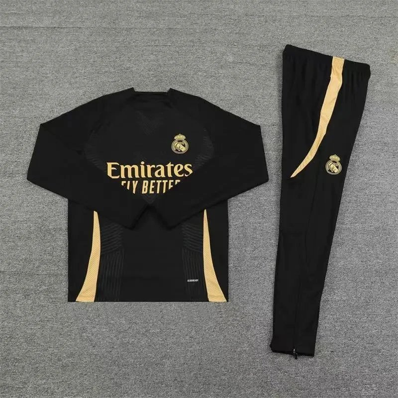 24皇马黑色拼黄色