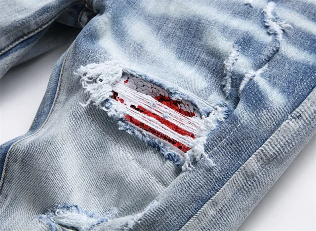 AMIRI Jeans Distressed embroidered skinny product detail image 11