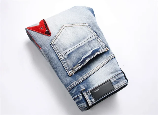 AMIRI Jeans Distressed embroidered skinny product detail image 19