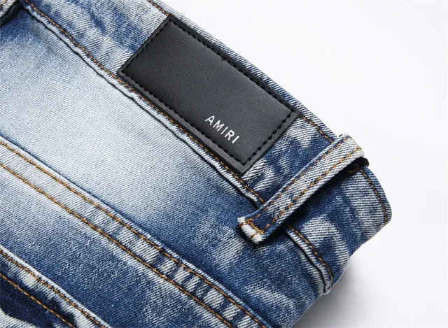 AMIRI Jeans Distressed embroidered skinny product detail image 16