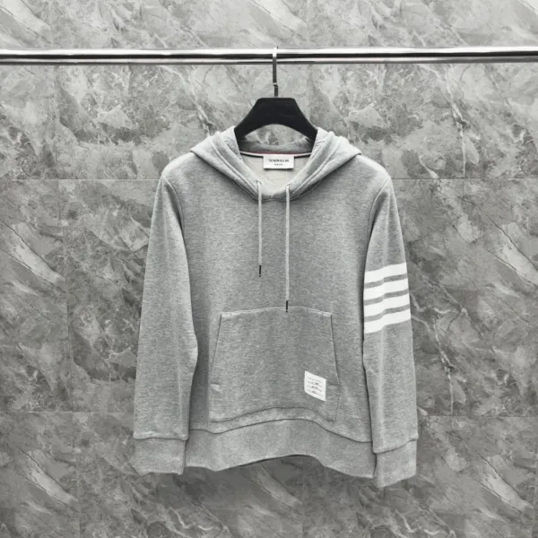 Thom Browne 4-Bar Stripe Crewneck Sweatshirt Beige - 48
